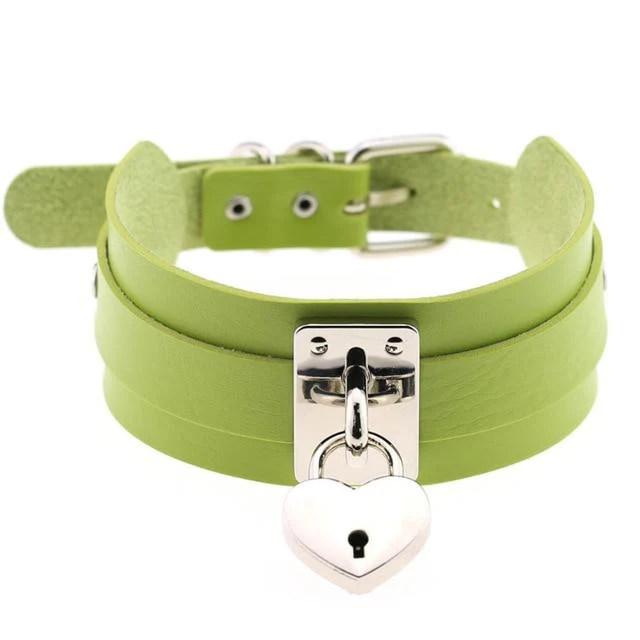 Sissy Heart Choker - Image 9