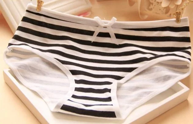 Sissy Striped Panties w/ Bow - Image 2